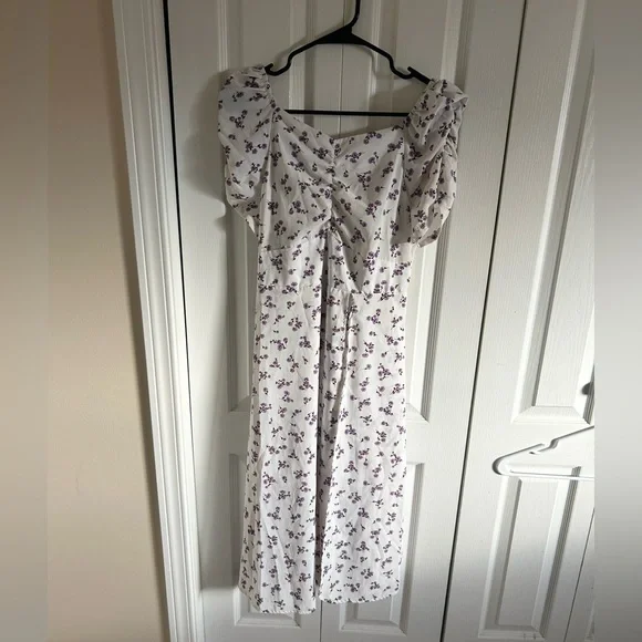 Floral Puff Sleeve Dress - Picture 1 of 4